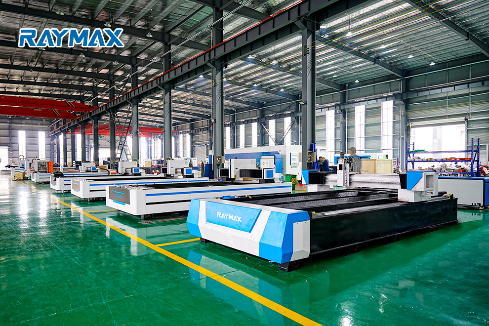 1000w 2000w 3000w 3300w 4000w Logam Stainless Steel Serat CNC Mesin Pemotong Laser