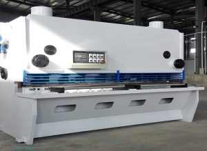 CNC Hydraulic Guillotine Shearing Machine Diekspor menyang Chile